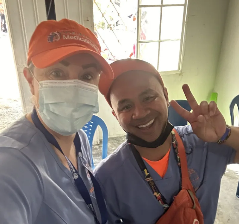 Jessica Christiansen with other volunteer at the Columbia Mission Trip 2024