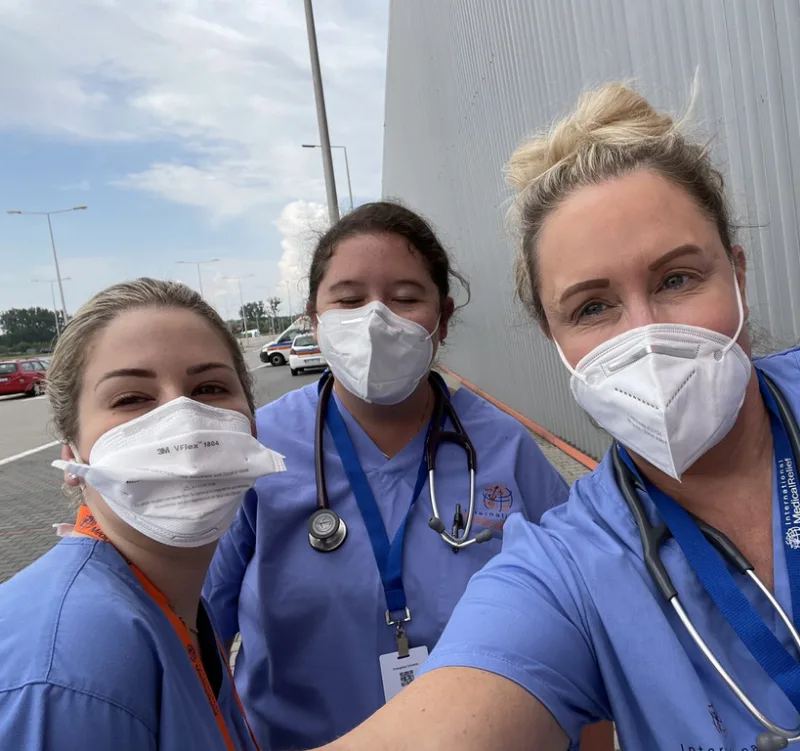 Jessica Christiansen with the nurses volunteer at the POLAND MISSION TRIP – AUGUST 2022